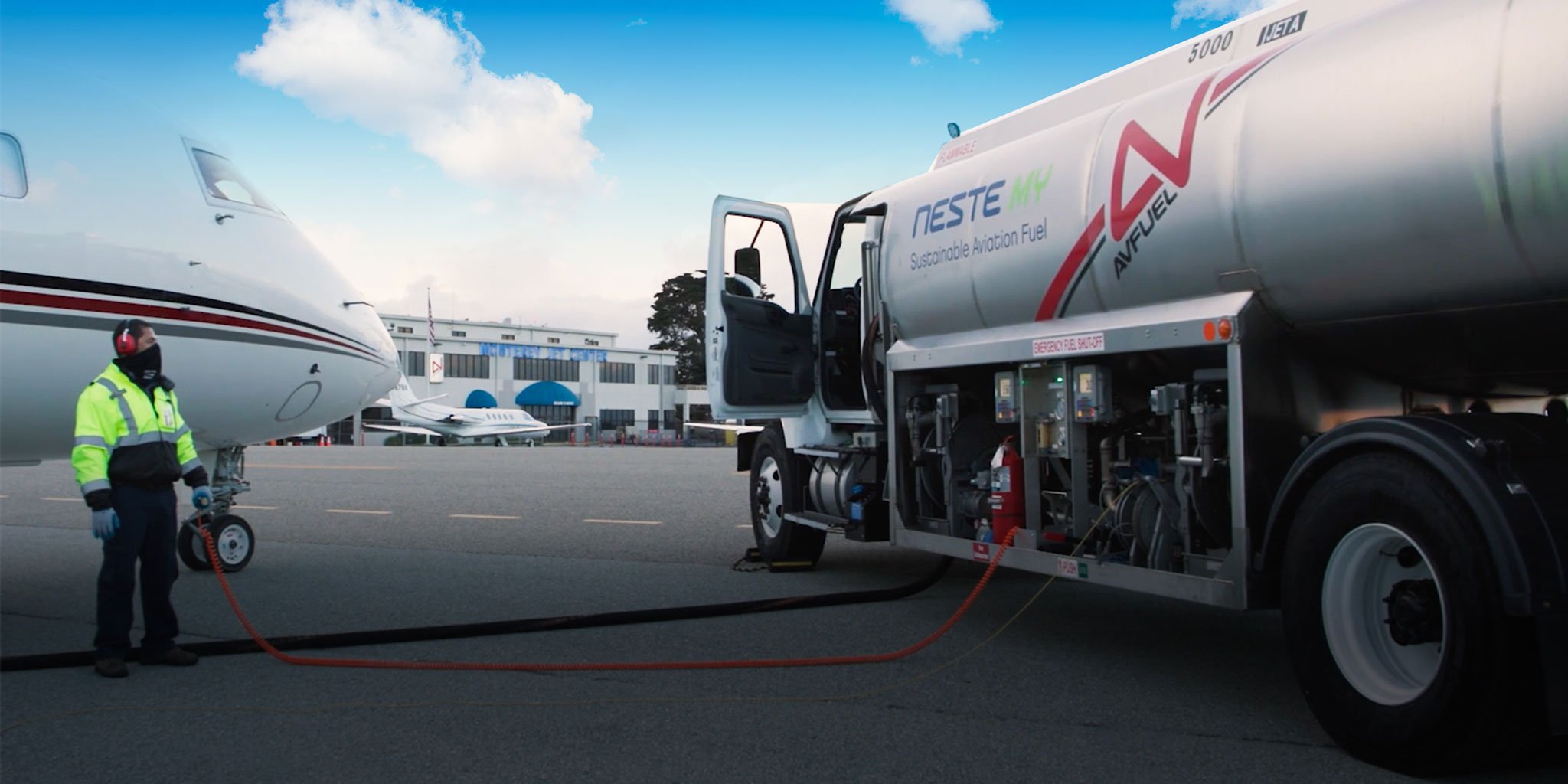 Avfuel Rolls Out SAF Purchase Program | Aviation International News