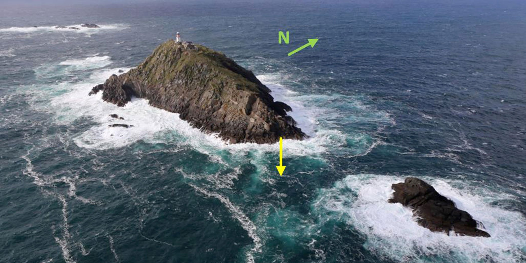 The yellow arrow shows the approximate location of the wreckage next to Black Rock.