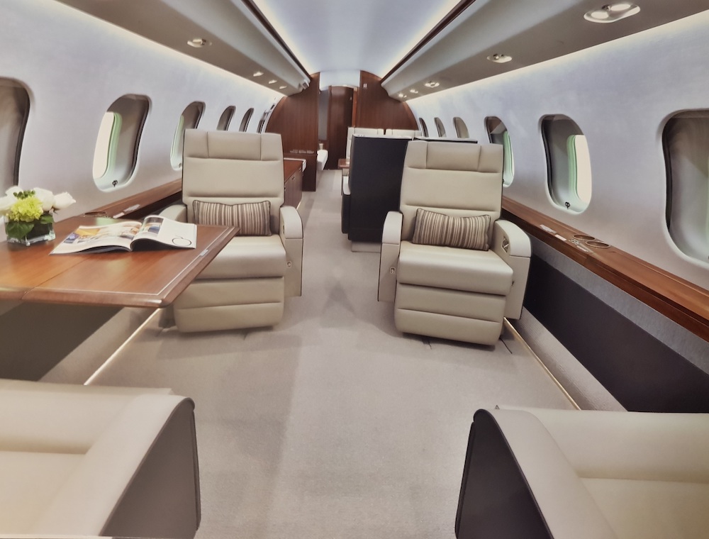 Bombardier Global 6000 interior.