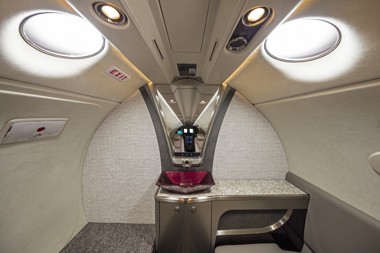 CJ4 Gen2 skylights