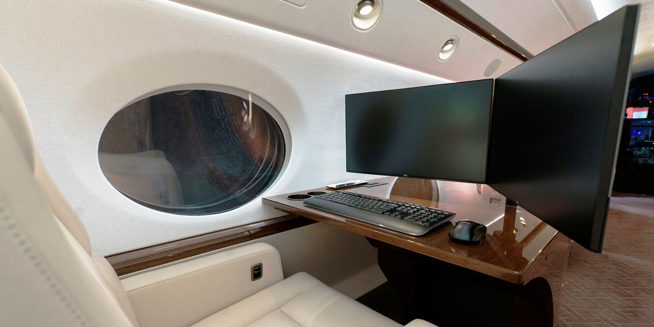 Jet Interiors 