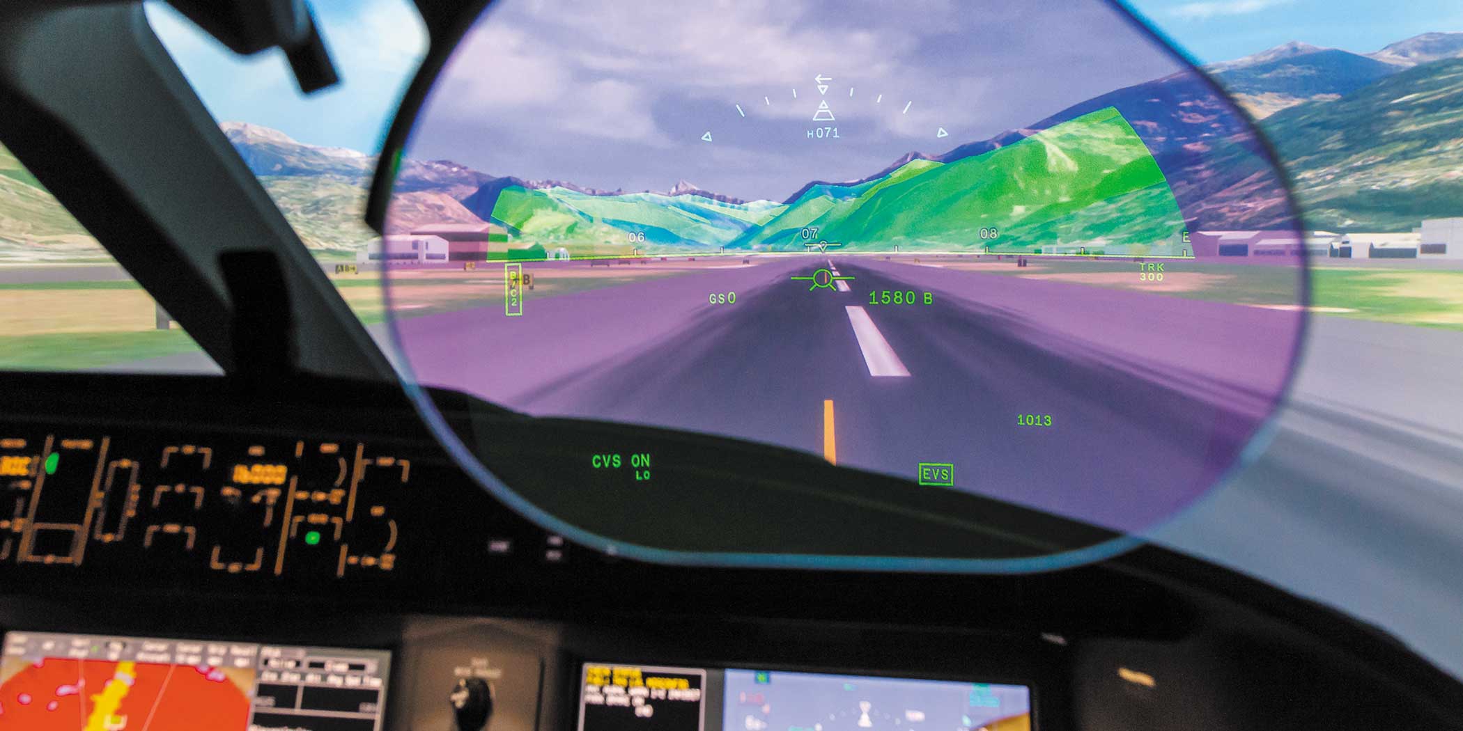 FlightSafety Simulator Falcon 8X HUD