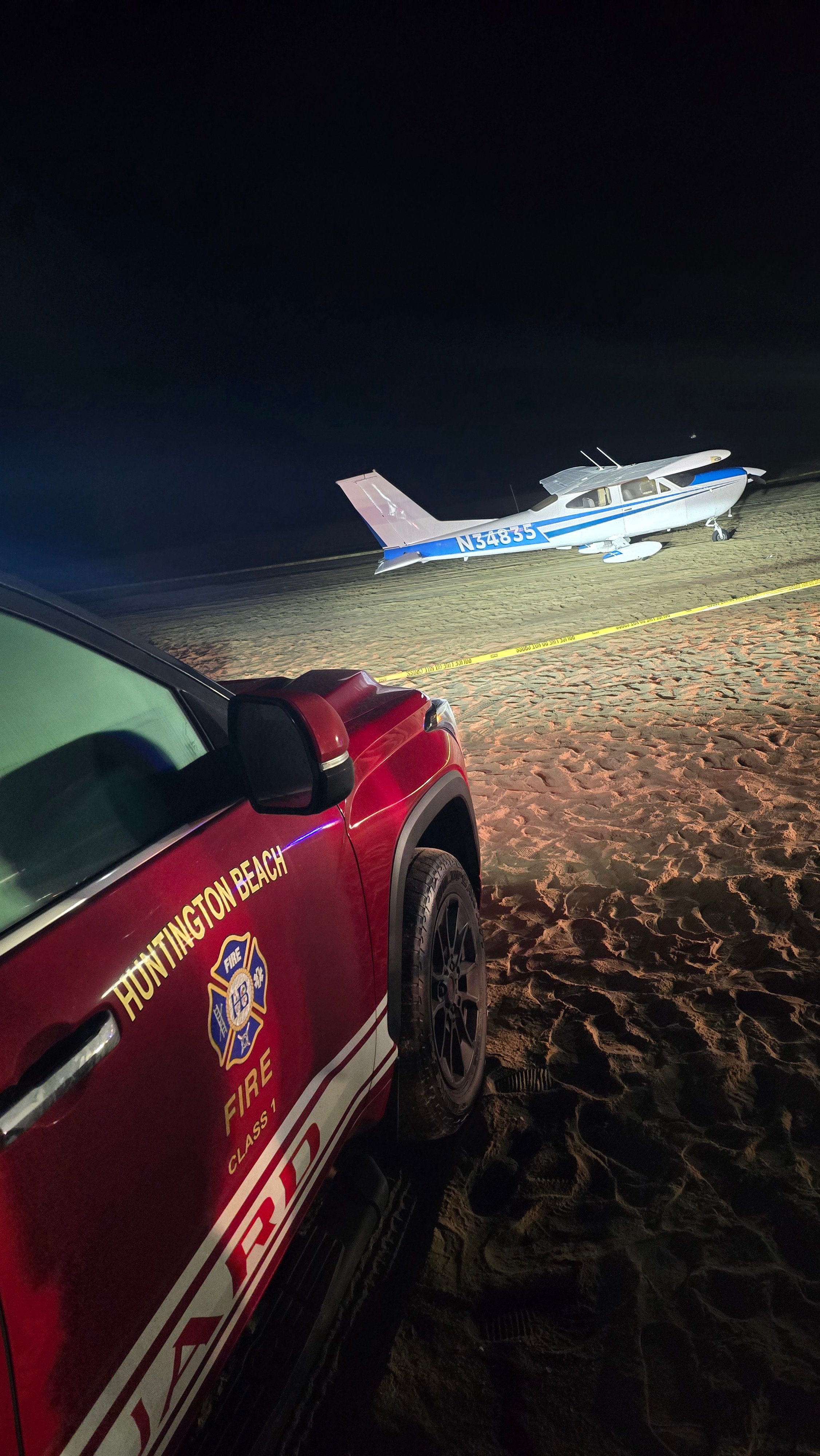 Cessna Cardinal landed on Huntington Beach