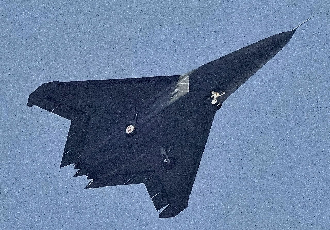 Shenyang J-XDS fighter