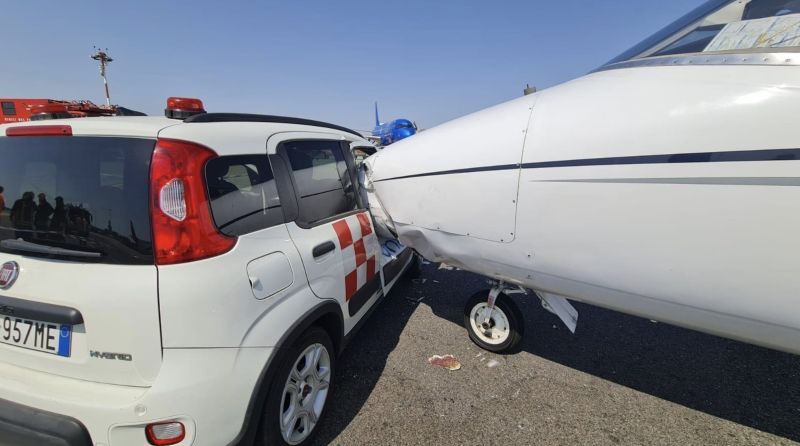 The ground handling vehicle was operated by Dnata and the jet by Slam Air.