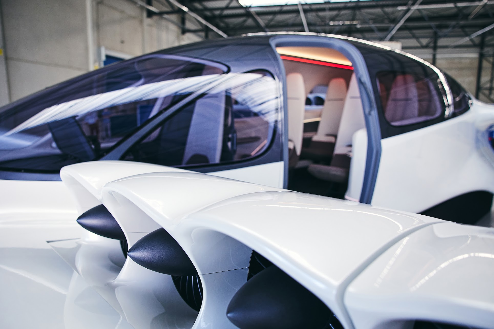 Lilium's eVTOL aircraft will have 30 electric motors driving fans installed in the wing and canards.