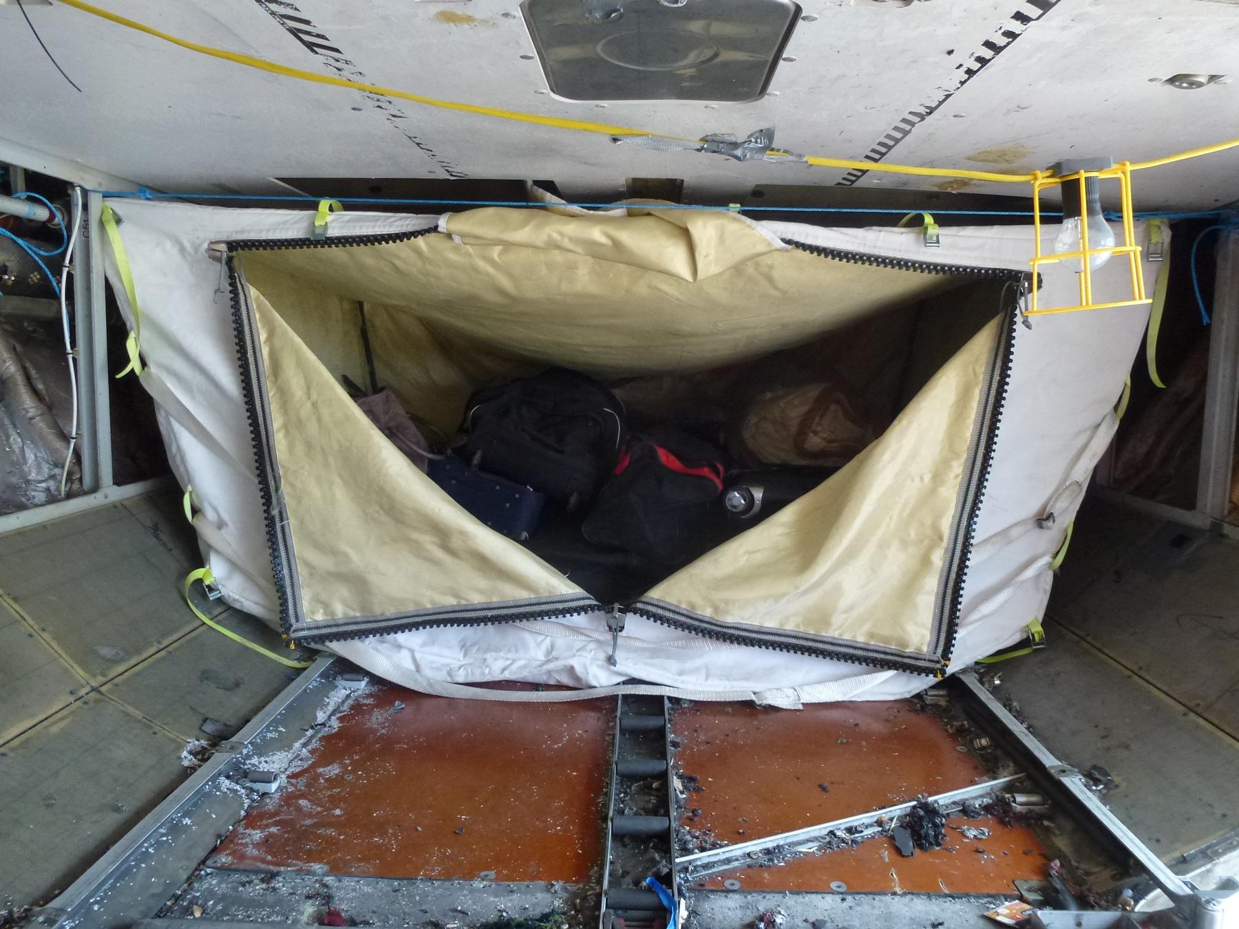 Explosives-proof Bag Promises Protection Against Bombs | AIN