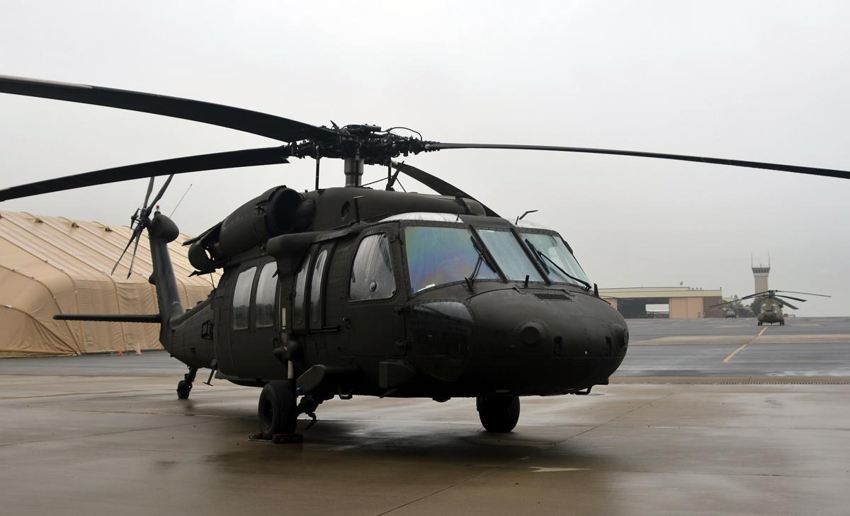 U.S. Army Unveils New Black Hawk Helicopter | Aviation